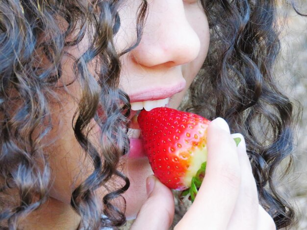 Sex Minis – Strawberry Cream (Phyllo Dough
